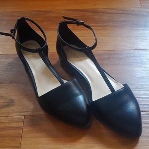 Nine West T-Strap Flats